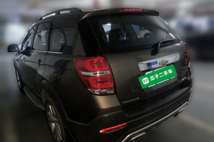 Used Chevrolet Captiva 2015 2.4L 4x4 Flagship Edition 7-Seater Rear Left 45 Deg