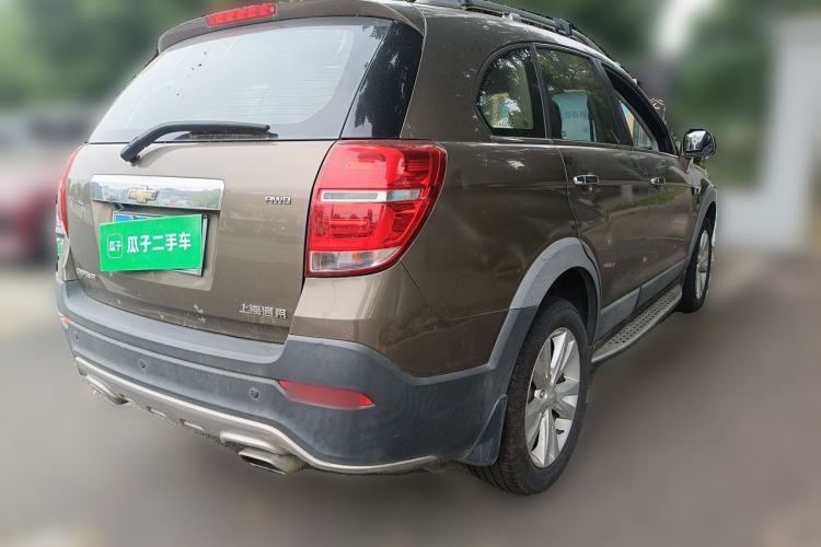 Used Chevrolet Captiva 2015 2.4L 4x4 Flagship Edition 7-Seater Rear Right 45 Deg