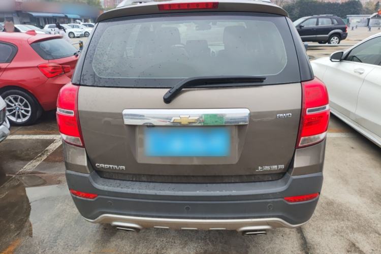 Used Chevrolet Captiva 2015 2.4L 4x4 Flagship Edition 7-Seater Rear