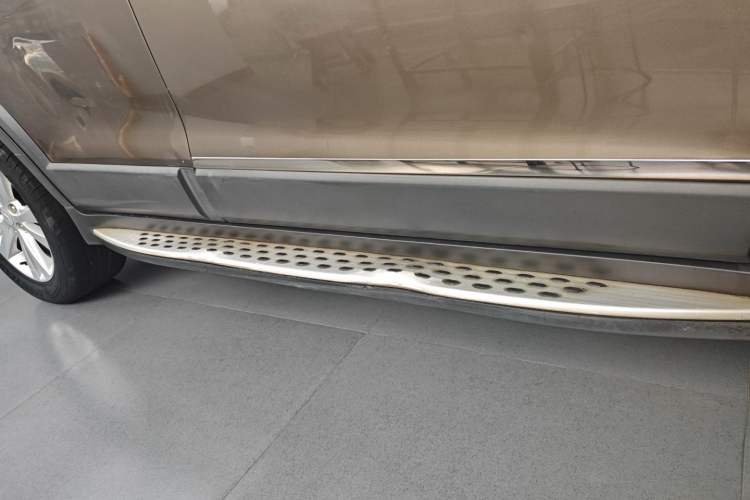 Used Chevrolet Captiva 2015 2.4L 4x4 Flagship Edition 7-Seater Right Side Sill