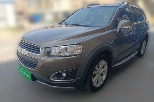 Used Chevrolet Captiva 2015 2.4L 4x4 Flagship Edition 7-Seater