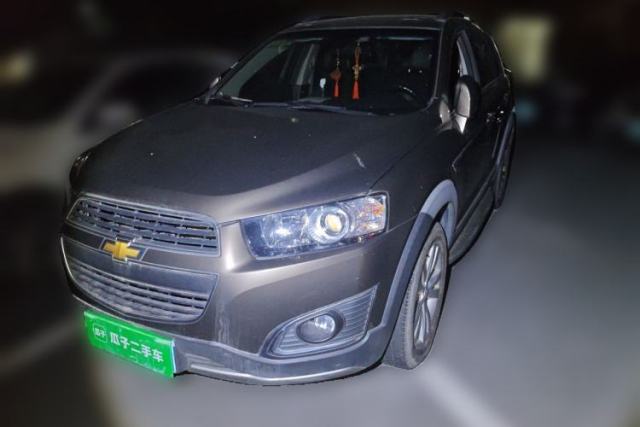 Used Chevrolet Captiva 2015 2.4L 4x4 Flagship Edition 7-Seater