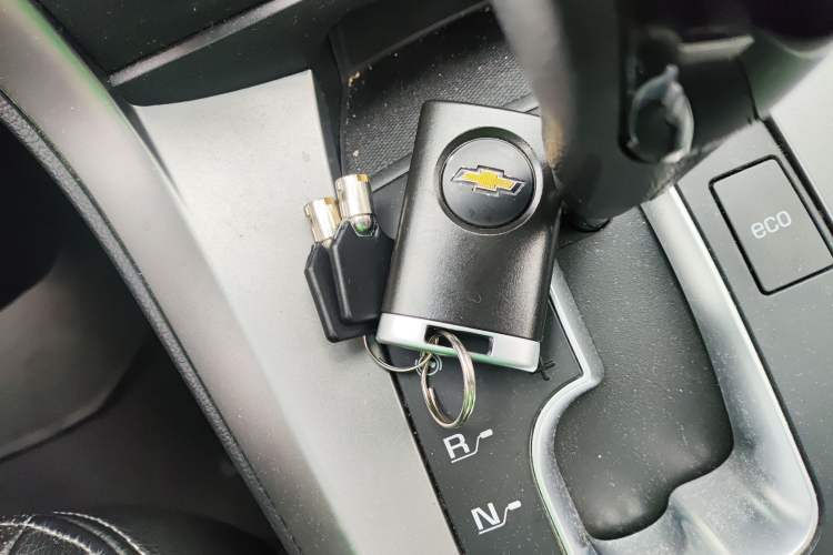 Used Chevrolet Captiva 2015 2.4L 4x4 Flagship Edition 7-Seater Vehicle Key
