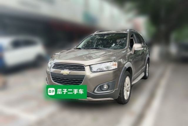 Used Chevrolet Captiva 2015 2.4L 4x4 Flagship Edition 7-Seater