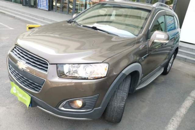 Used Chevrolet Captiva 2015 2.4L 4x4 Flagship Edition 7-Seater