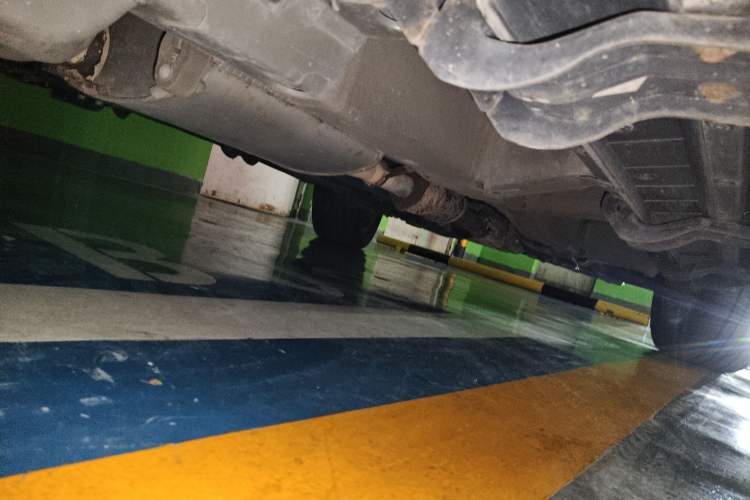 Used Chevrolet Captiva 2015 2.4L 4x4 Flagship Edition 7-Seater Chassis Rear Right