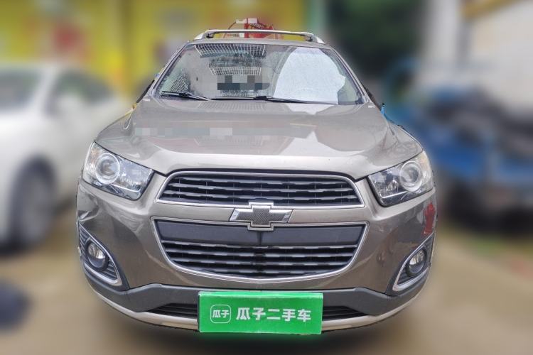 Used Chevrolet Captiva 2015 2.4L 4x4 Flagship Edition 7-Seater Front