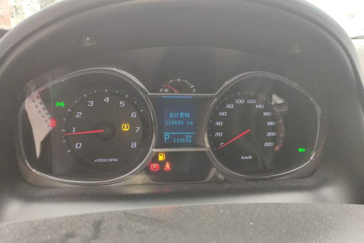 Used Chevrolet Captiva 2015 2.4L 4x4 Flagship Edition 7-Seater Instrument Cluster