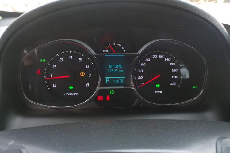 Used Chevrolet Captiva 2015 2.4L 4x4 Flagship Edition 7-Seater Instrument Cluster