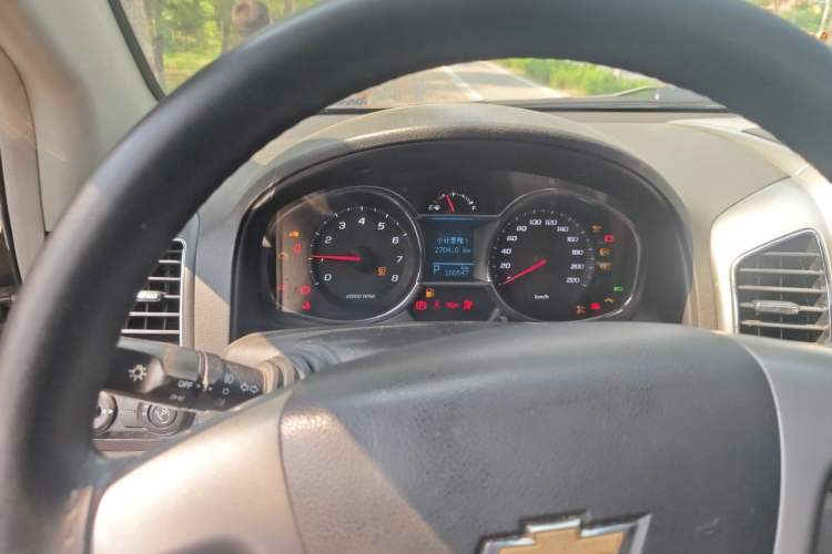 Used Chevrolet Captiva 2015 2.4L Two-Wheel Drive Urban Version 5 Seats Instrument Cluster