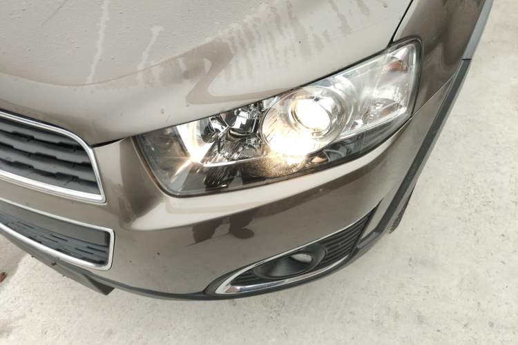 Used Chevrolet Captiva 2015 2.4L 4x4 Flagship Edition 7-Seater Left Front Headlight