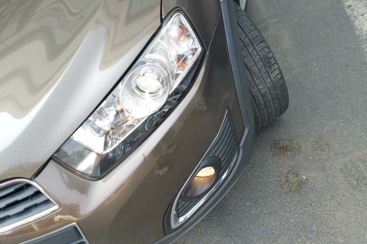 Used Chevrolet Captiva 2015 2.4L 4x4 Flagship Edition 7-Seater Left Front Headlight