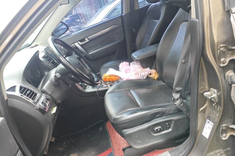 Used Chevrolet Captiva 2015 2.4L 4x4 Flagship Edition 7-Seater Left Front Seat