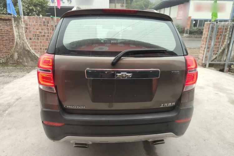 Used Chevrolet Captiva 2015 2.4L 4x4 Flagship Edition 7-Seater Rear