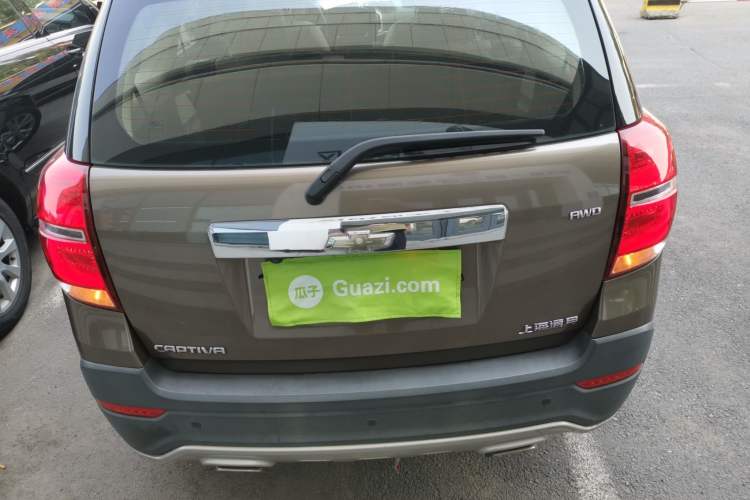 Used Chevrolet Captiva 2015 2.4L 4x4 Flagship Edition 7-Seater Rear