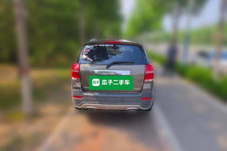 Used Chevrolet Captiva 2015 2.4L Two-Wheel Drive Urban Version 5 Seats Rear