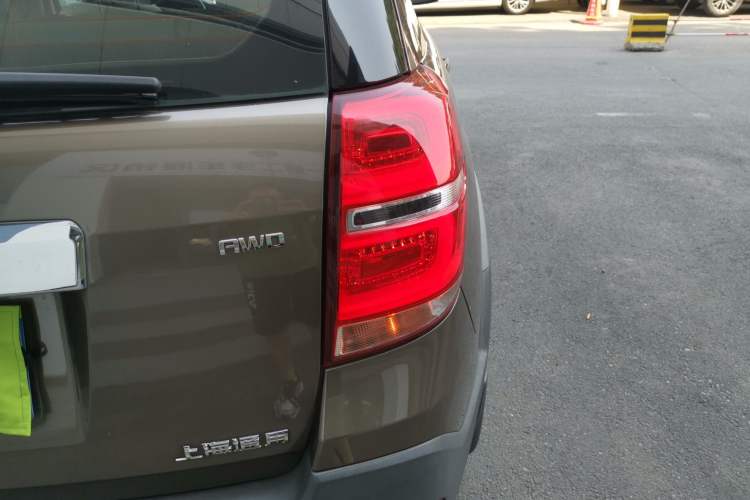 Used Chevrolet Captiva 2015 2.4L 4x4 Flagship Edition 7-Seater Right Rear Taillight