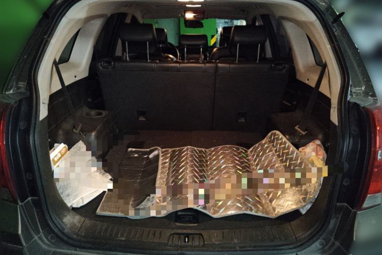 Used Chevrolet Captiva 2015 2.4L 4x4 Flagship Edition 7-Seater Trunk