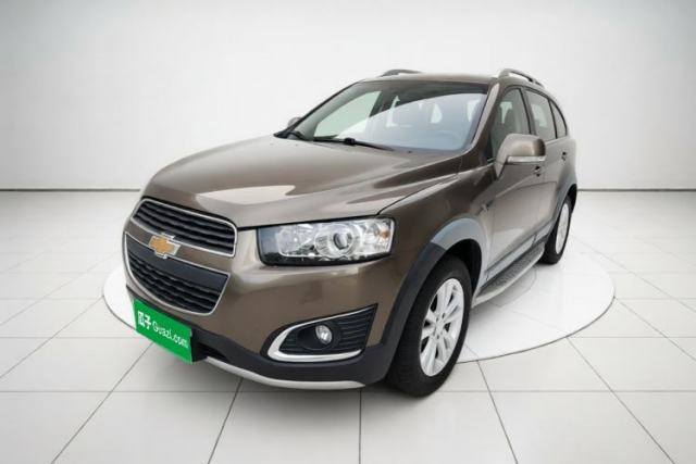 Used Chevrolet Captiva 2015 2.4L 4x4 Flagship Edition 7-Seater