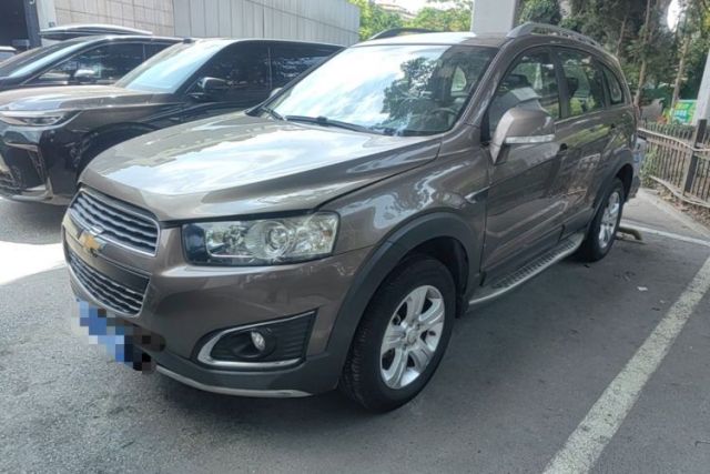 Used Chevrolet Captiva 2015 2.4L Two-Wheel Drive Urban Version 5 Seats