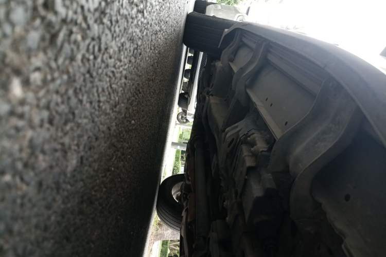 Used Chevrolet Captiva 2015 2.4L 4x4 Flagship Edition 7-Seater Chassis Rear Left