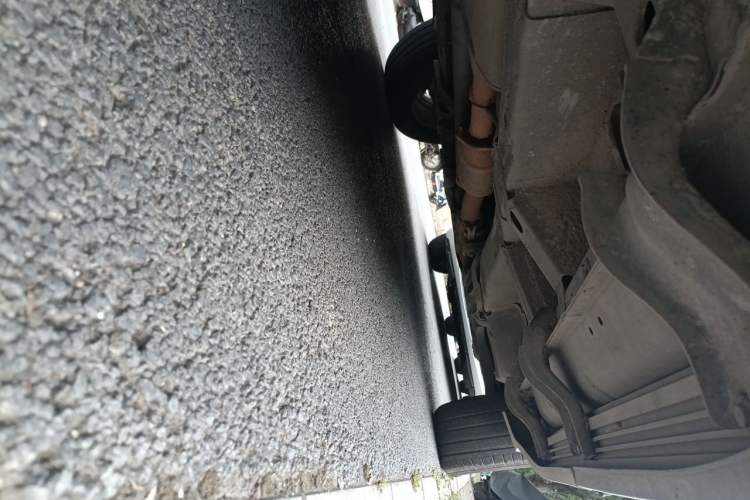 Used Chevrolet Captiva 2015 2.4L 4x4 Flagship Edition 7-Seater Chassis Rear Right