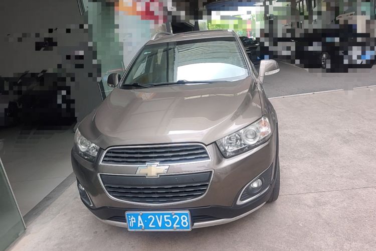 Used Chevrolet Captiva 2015 2.4L 4x4 Flagship Edition 7-Seater Front