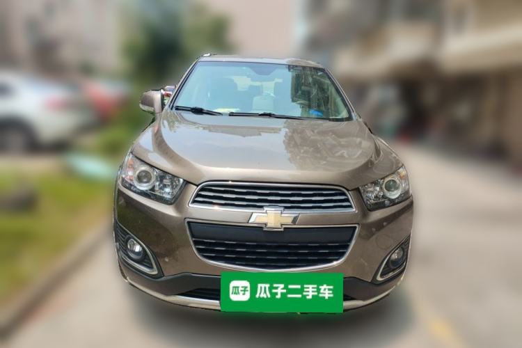 Used Chevrolet Captiva 2015 2.4L 4x4 Flagship Edition 7-Seater Front