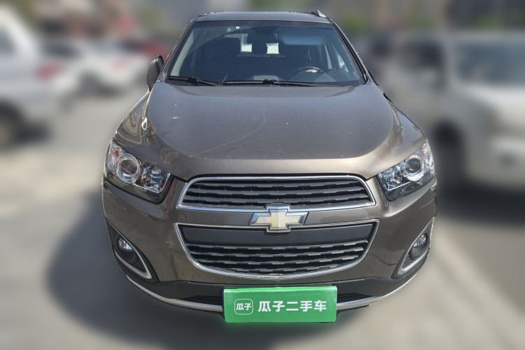 Used Chevrolet Captiva 2015 2.4L 4x4 Flagship Edition 7-Seater Front