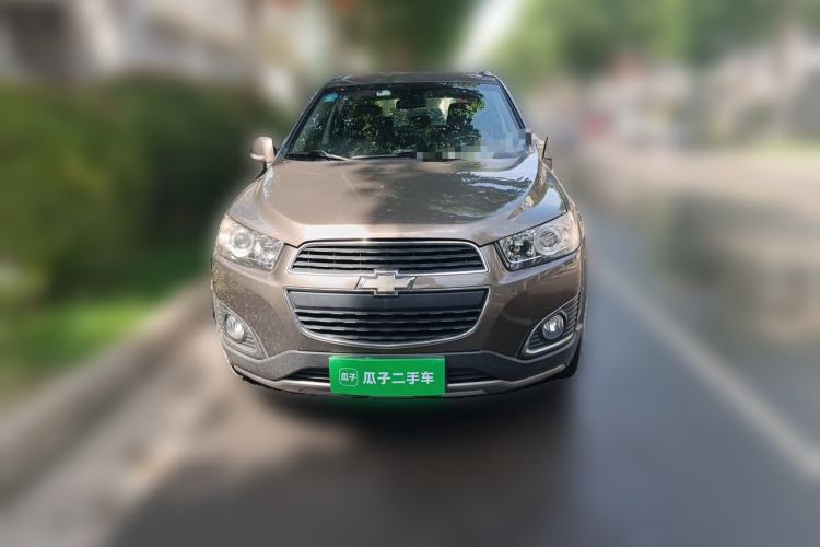 Used Chevrolet Captiva 2015 2.4L 4x4 Flagship Edition 7-Seater Front