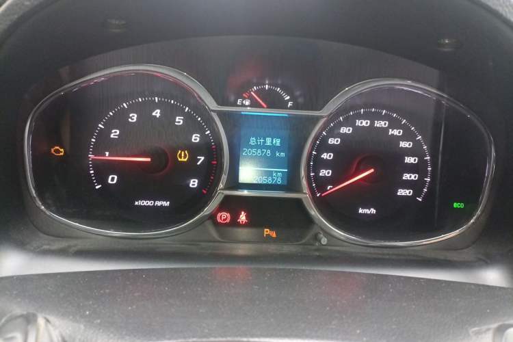 Used Chevrolet Captiva 2015 2.4L 4x4 Flagship Edition 7-Seater Instrument Cluster