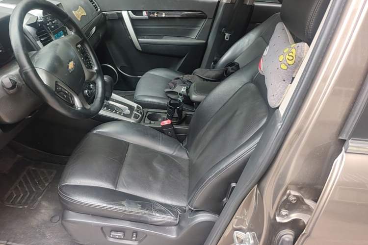 Used Chevrolet Captiva 2015 2.4L 4x4 Flagship Edition 7-Seater Left Front Seat