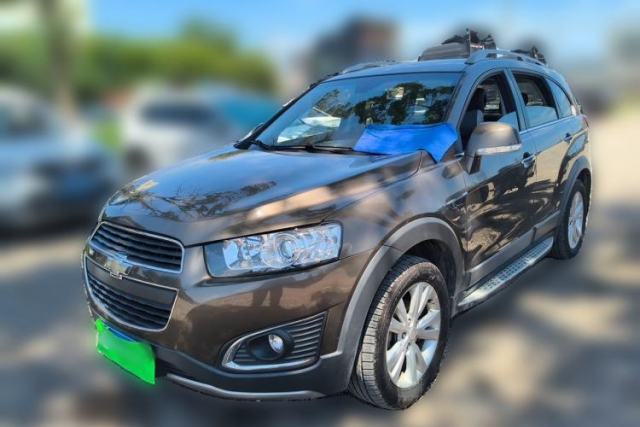 Used Chevrolet Captiva 2015 2.4L 4x4 Flagship Edition 7-Seater