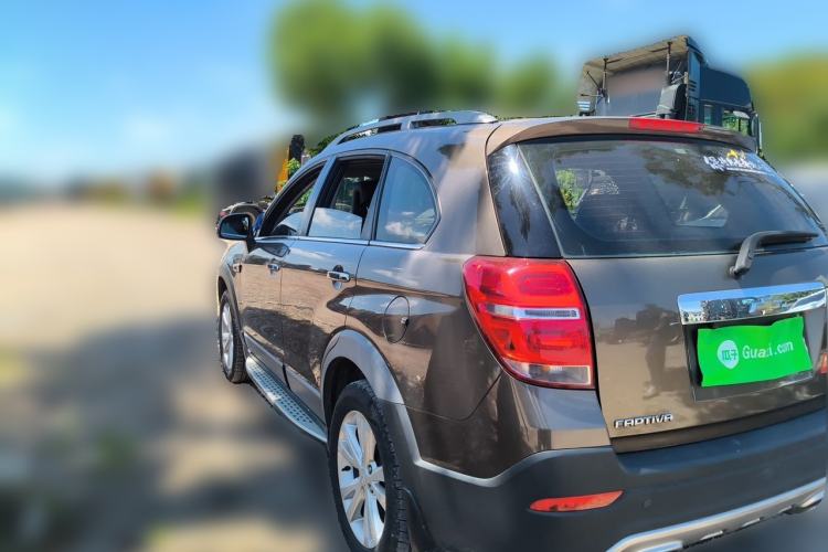 Used Chevrolet Captiva 2015 2.4L 4x4 Flagship Edition 7-Seater Rear Left 45 Deg
