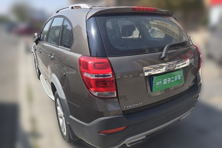 Used Chevrolet Captiva 2015 2.4L 4x4 Flagship Edition 7-Seater Rear Left 45 Deg