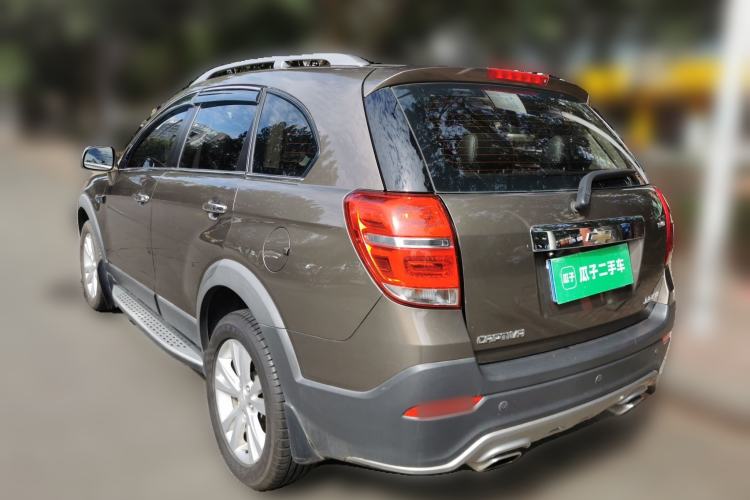 Used Chevrolet Captiva 2015 2.4L 4x4 Flagship Edition 7-Seater Rear Left 45 Deg