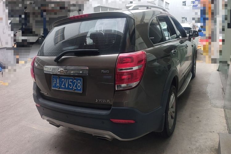 Used Chevrolet Captiva 2015 2.4L 4x4 Flagship Edition 7-Seater Rear Right 45 Deg