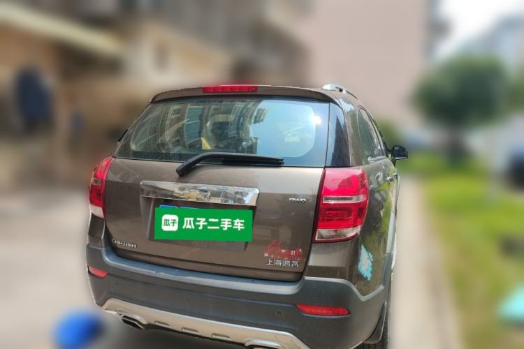 Used Chevrolet Captiva 2015 2.4L 4x4 Flagship Edition 7-Seater Rear Right 45 Deg