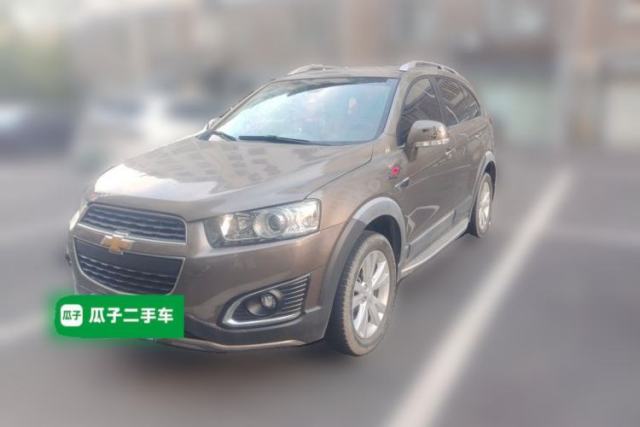 Used Chevrolet Captiva 2015 2.4L 4x4 Flagship Edition 7-Seater