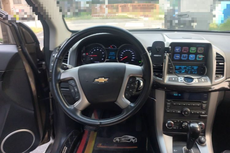 Used Chevrolet Captiva 2015 2.4L 4x4 Flagship Edition 7-Seater Steering Wheel