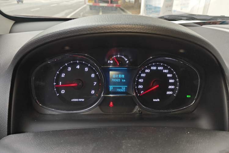 Used Chevrolet Captiva 2015 2.4L Two-Wheel Drive Urban Version 5 Seats Instrument Cluster