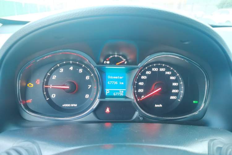 Used Chevrolet Captiva 2015 2.4L Two-Wheel Drive Urban Version 7 Seats Instrument Cluster