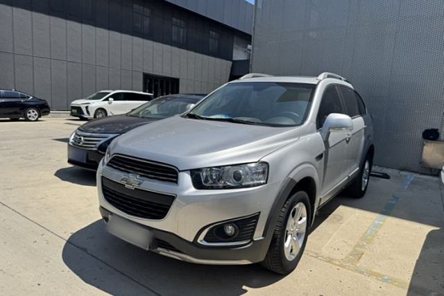 Used Chevrolet Captiva 2015 2.4L Two-Wheel Drive Urban Version 7 Seats