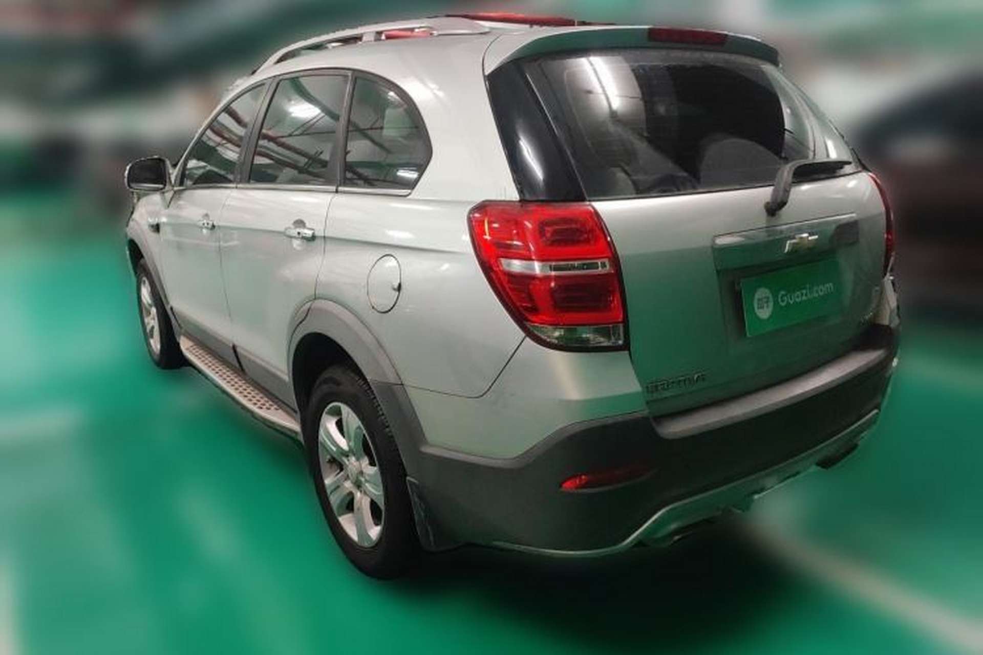Used Chevrolet Captiva 2015 2.4L Two-Wheel Drive Urban Version 7 Seats Exterior 3