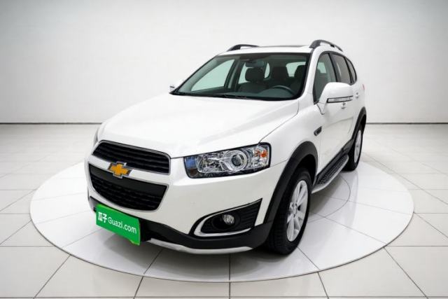 Ojetý Chevrolet Captiva 2015 2.4L 4x4 Flagship Edition 7-Seater