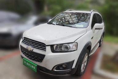 Used Chevrolet Captiva 2015 2.4L 4x4 Flagship Edition 7-Seater