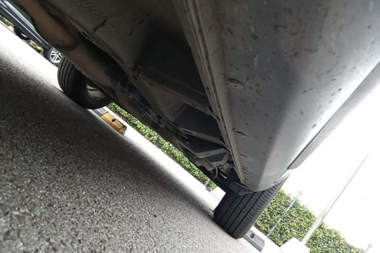 Used Chevrolet Captiva 2015 2.4L Two-Wheel Drive Urban Version 7 Seats Chassis Front Left