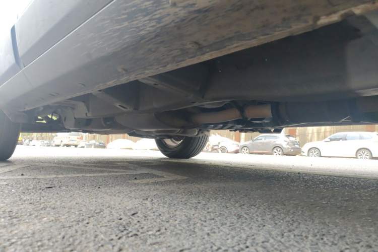 Used Chevrolet Captiva 2015 2.4L Two-Wheel Drive Urban Version 7 Seats Chassis Front Right