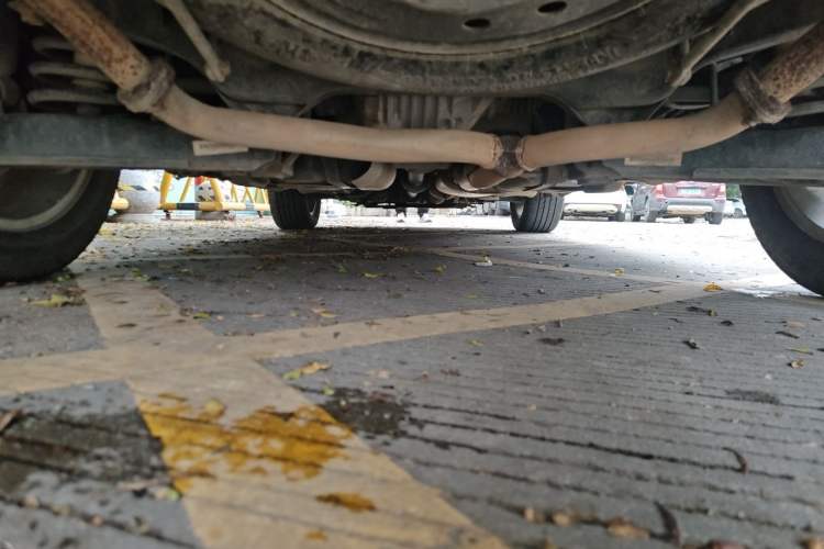 Used Chevrolet Captiva 2015 2.4L 4x4 Flagship Edition 7-Seater Chassis Rear