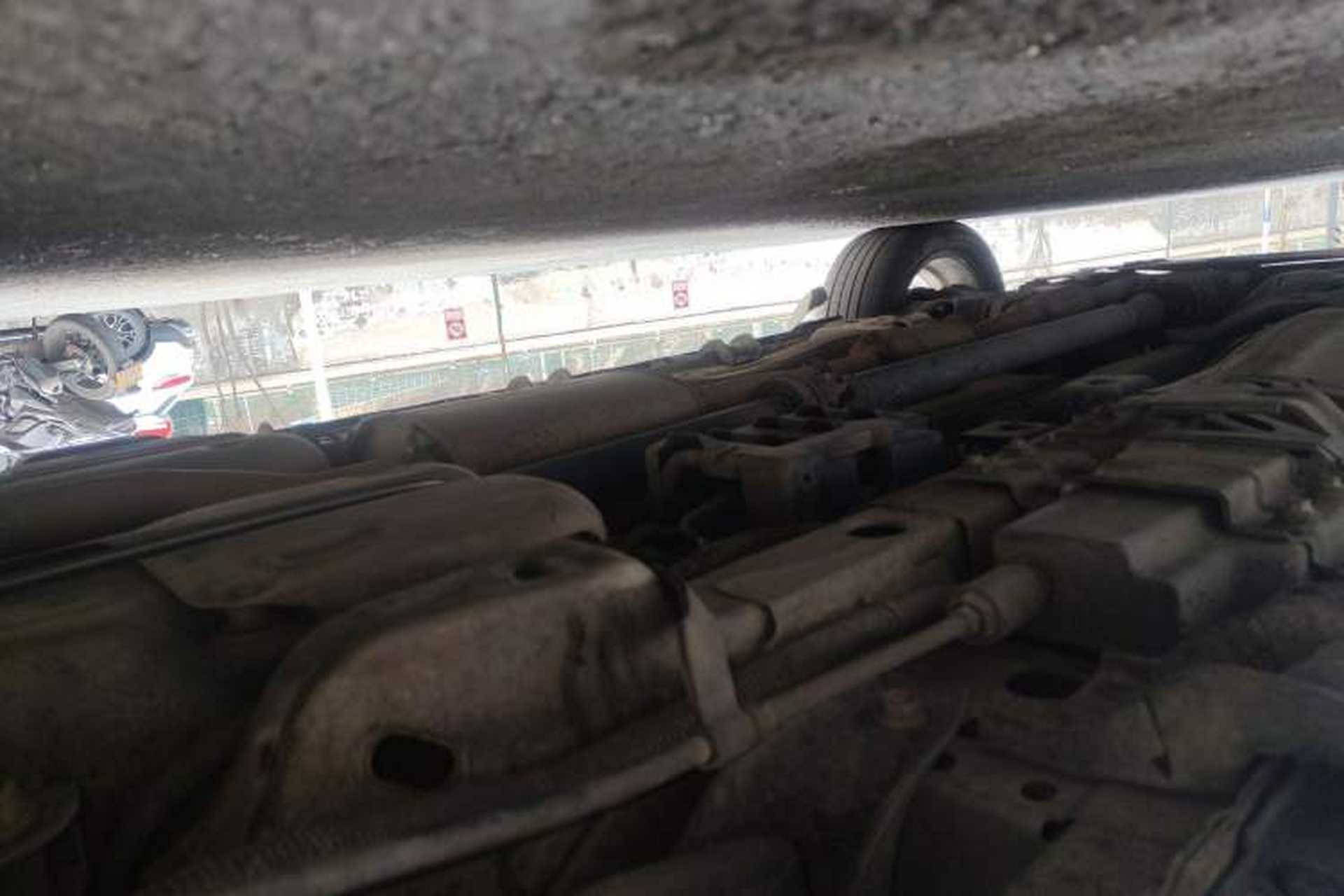 Used Chevrolet Captiva 2015 2.4L 4x4 Flagship Edition 7-Seater Chassis Rear Left